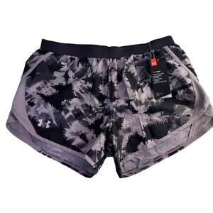 NWT Under Armour Womens Size Medium Heatgear Printed Running Shorts